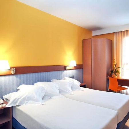 Hotel Murrieta Logrono Exterior photo